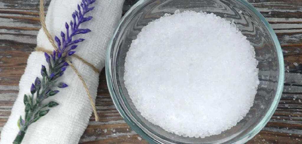 How to Use a Bath Salt