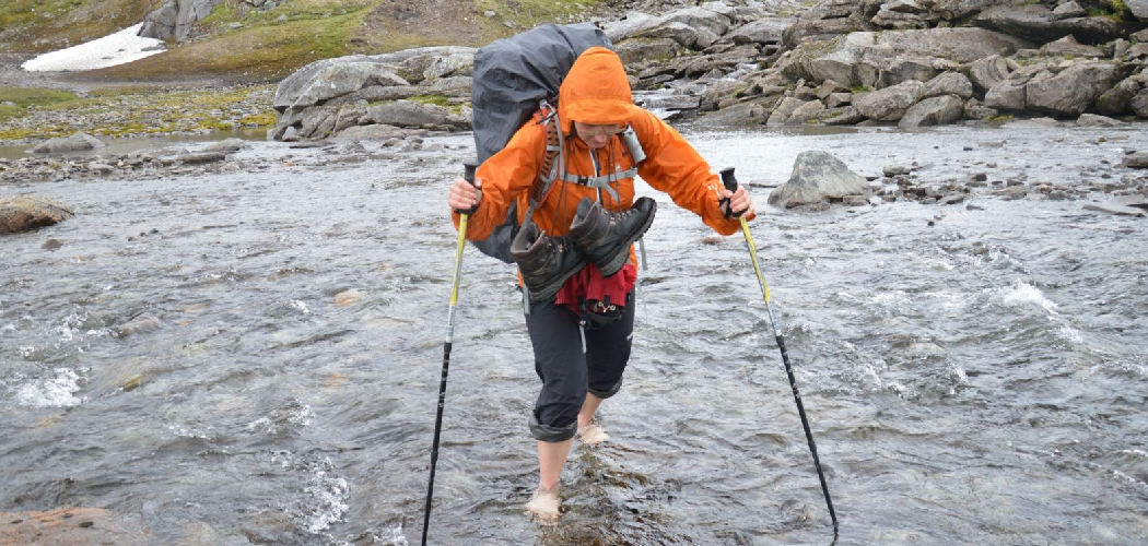 How to Use Trekking Sticks