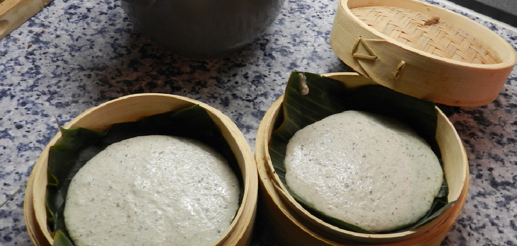 How to Use a Bamboo Steamer